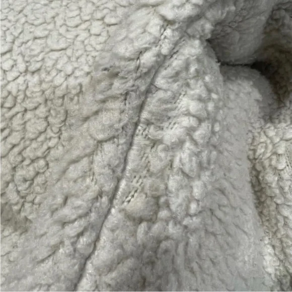 Patagonia Sherpa Quarter-Zip (women’s S) - Picture 7 of 8